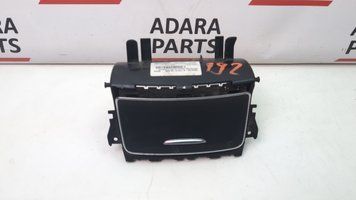 Попільничка центральної консолі Mercedes Benz CLA250 2017-2019 (C117 restyle) A17681002799H44 1096938 фото