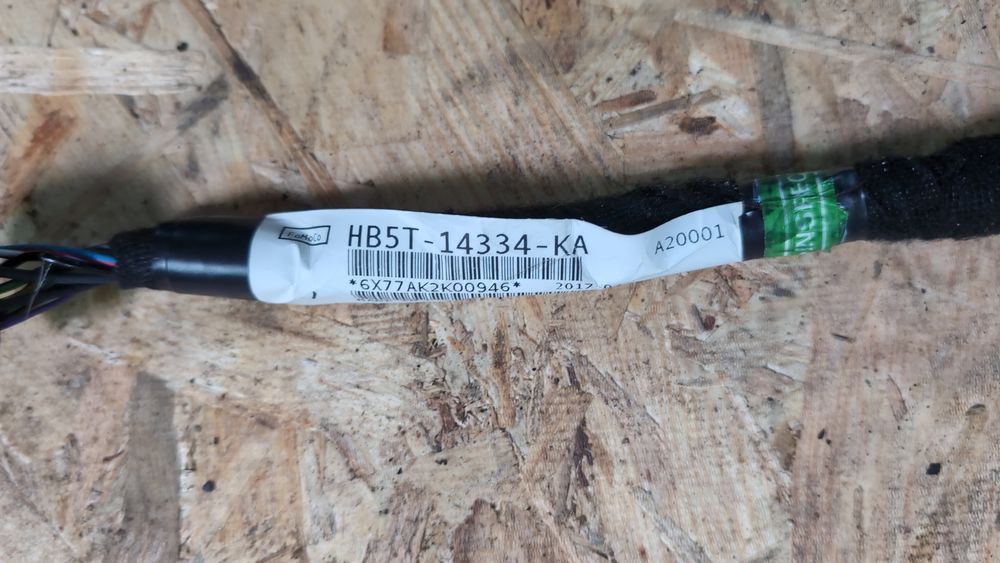 Обивка крыши (потолок) Ford Explorer 2016-2017 (U502 restyle) FB537851968DE3ZHE 1085401 фото