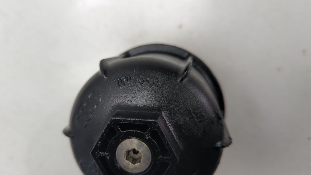 Кришка масляного фільтра Audi S7 2012-2015 (4G8) 079115433C 1051299 фото
