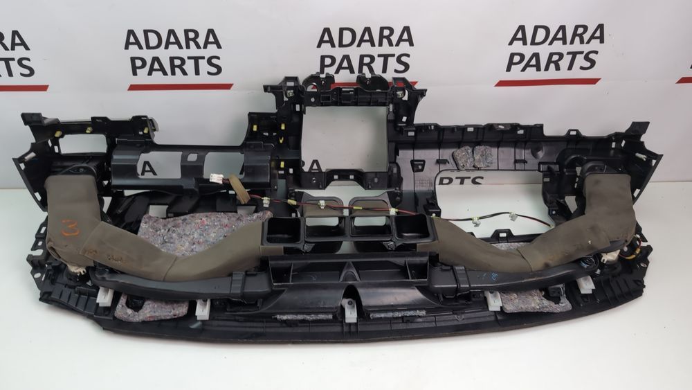 Торпедо (передня панель) гола Toyota Camry 2015-2017 (55) 55301-06210-C0 1000196 фото