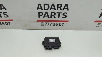 Блок управления доводчика крышки багажника Chevrolet Equinox 2018-2021 (3rd gen) 22940857 1067095 фото