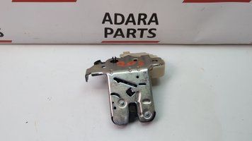 Замок крышки багажника Audi Q5 2018-2020 (80A) 80A827506A 1099475 фото