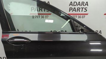 Молдинг двері передньої правої центральний BMW 740 2013-2015 (F02) 51337185228 1043763 фото