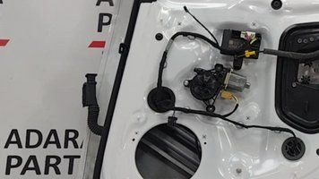 Мотор стеклоподъемника двери задний (правый) Audi A4 2016-2019 (B9) 8W0959812 1027700 фото