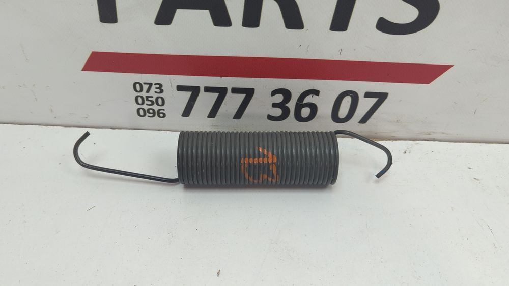 Пружина кришки багажника Mercedes Benz CLA250 2017 - 2019 (C117 restyle) A2127570129 1064684 фото
