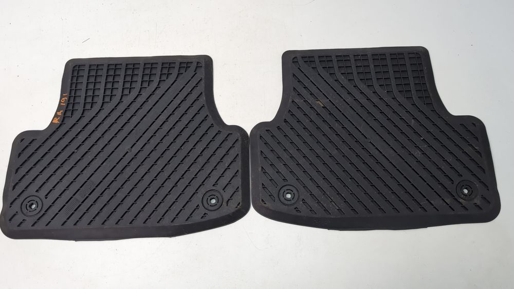 Коврики салона комплект резина Audi S3 2013-2016 (8V) 8V5061502041 1098949 фото