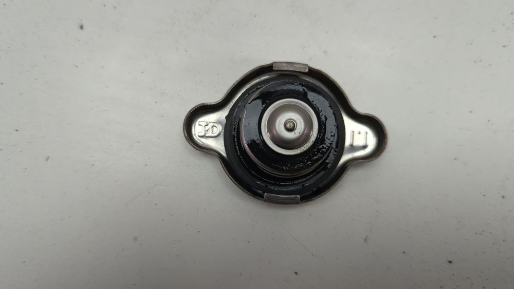 Крышка расширительного бачка Audi A8 2015-2018 (D4 restyle) 1904559B005 1038900 фото