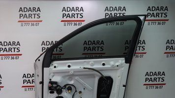 Накладка отвору скла дверей передньої Audi Q5 2018-2020 (80A) 80A8676104PK 1069732 фото