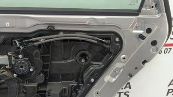 Трос замку двері задньої правої у зборі Hyundai Sonata Hybrid 2009-2014 (YF) 814723S000 1034223 фото