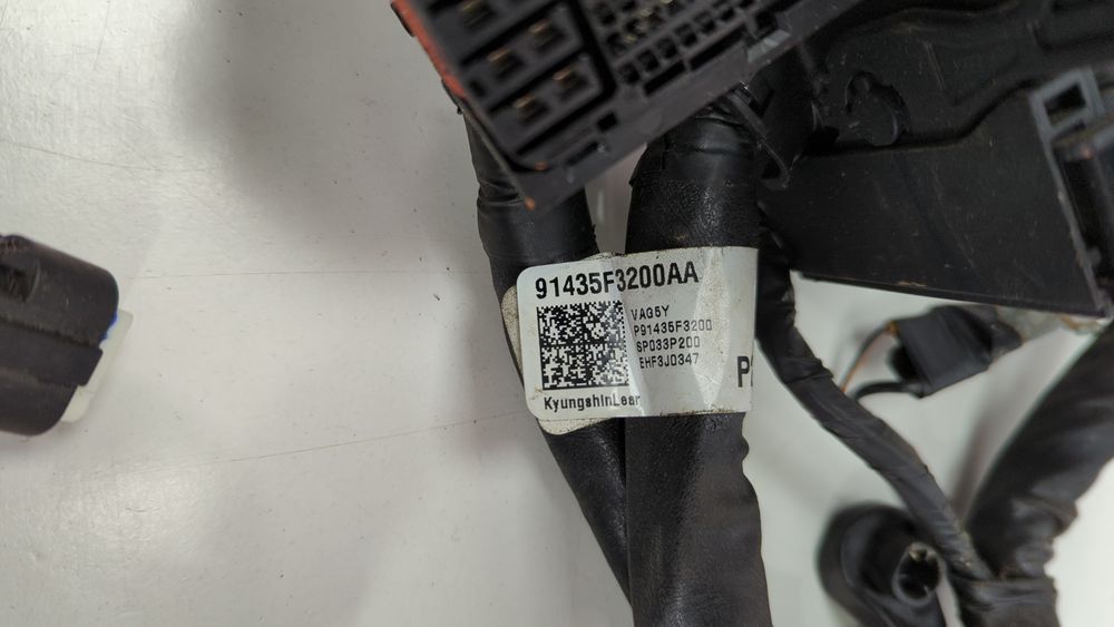 Джгут проводів двигуна (мотора) (дефект) Hyundai Elantra 2019-2020 (AD restyle) 91435F3200 1036083 фото