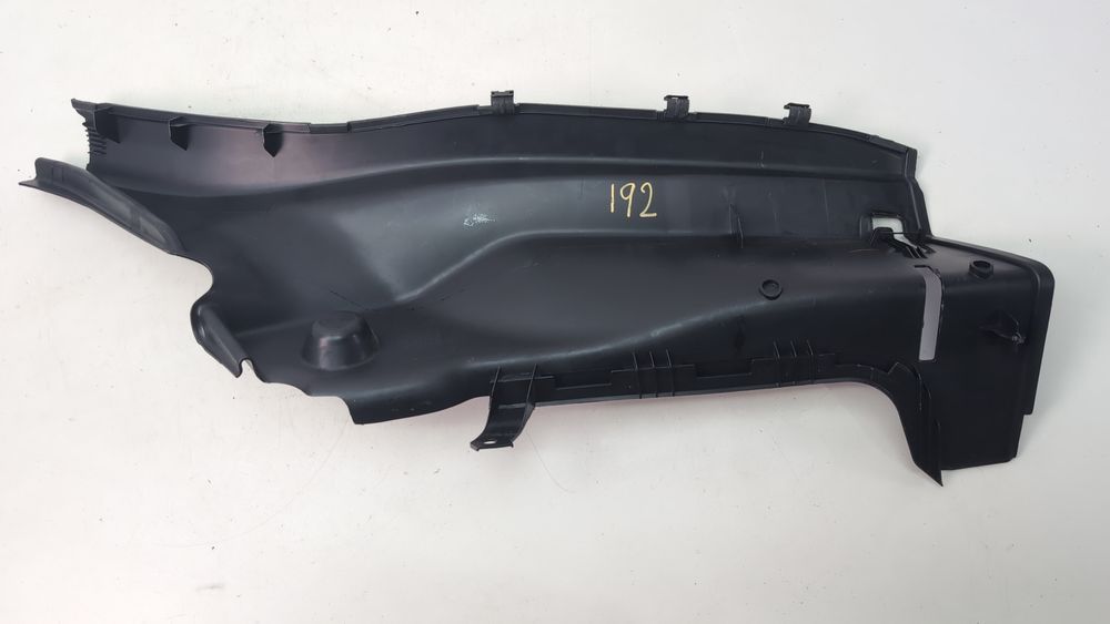 Накладка задней стойки нижняя левая Mercedes Benz CLA250 2017-2019 (C117 restyle) A11769011259H68 1096847 фото