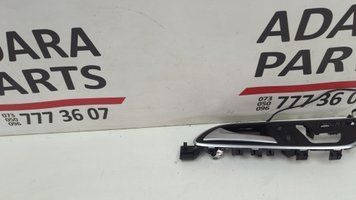 Ручка двери внутренняя передней левой двери Mercedes Benz GLA 2017-2019 (X156) A2467600561 1049946 фото