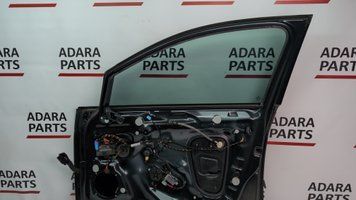 Ущільнювач скла передньої правої двері, внутрішній Volkswagen Golf 2013-2017 (mk7) 5GM837480 1096898 фото