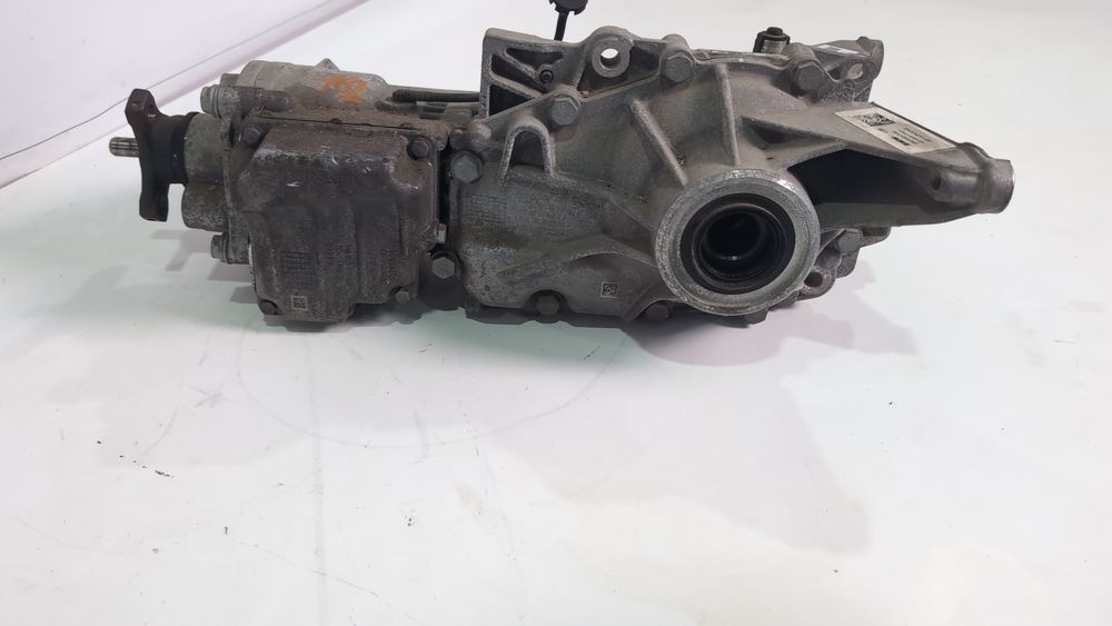 Задній редуктор (дефект) BMW X1 2023-2025 (U11) 33108839657 1079039 фото