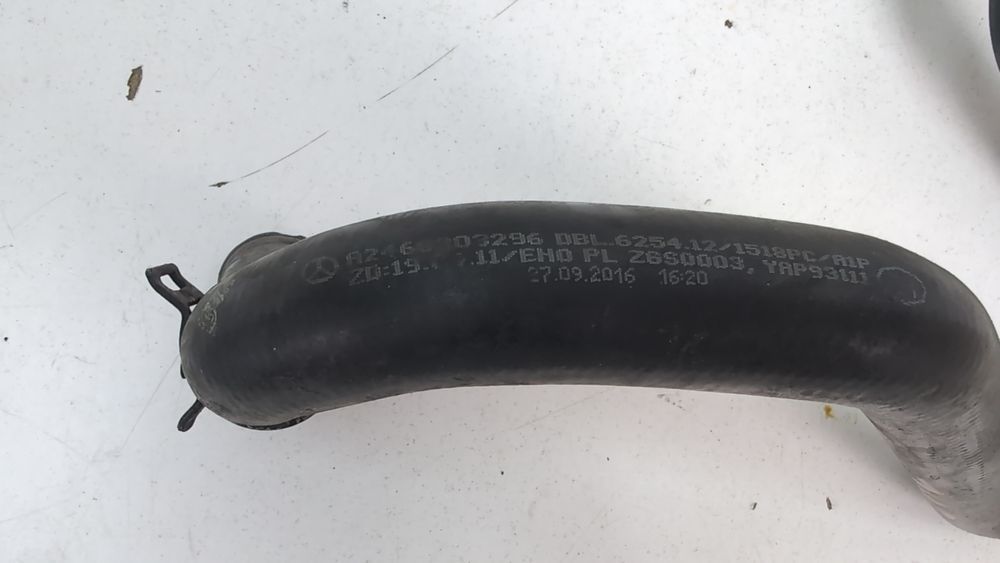 Патрубок (шланг) системи охолодження Mercedes Benz GLA 2017 - 2019 (X156) A2468303296 1069942 фото