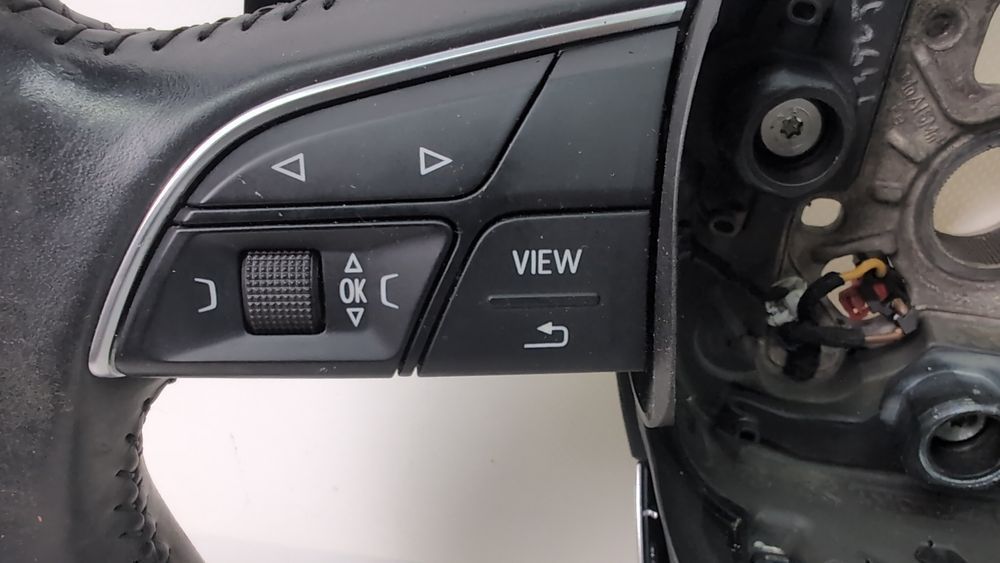 Кнопки керування на кермі у зборі Audi Q7 2017-2019 (4M) 4M0951523AXHA 1093788 фото