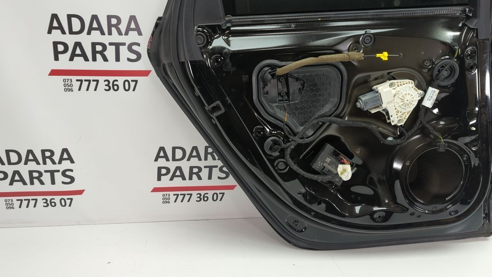 Ущільнювач двері задньої лівої нижній Audi A6 2016-2018 (C7 restyle) 4G0839717C 1033805 фото