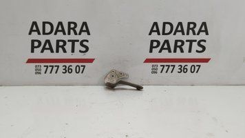 Кронштейн приемной трубы Volkswagen Touareg 2010-2014 (7P 2nd gen) 7P0253047A 1038879 фото