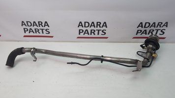 Заливна горловина паливного бака Mercedes Benz CLA250 2017-2019 (C117 restyle) A2464700420 1096653 фото