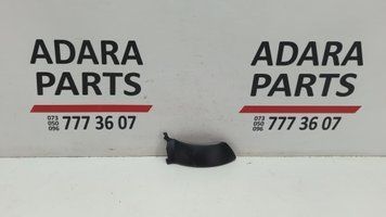 Накладка петлі дверей багажника лев (дефект) Audi Q7 2017-2019 (4M) 4M08272799B9 1044507 фото