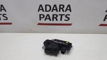 Привідний блок (доводчик) кришки багажника Audi Q7 2017-2019 (4M) 4M0827887B 1094145 фото
