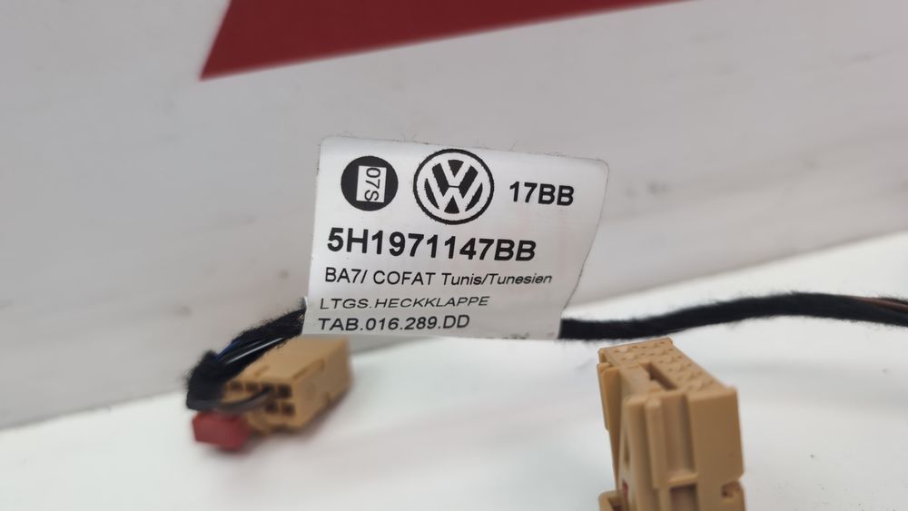 Жгут проводов крышки багажника основной Volkswagen Golf 2022-2024 (mk8) 5H1971147BB 1097598 фото