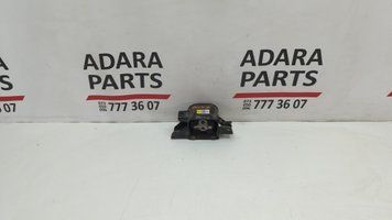 Подушка двигуна (мотора) ліва Hyundai Kona 2018-2021 (OS) 21830J9000 1054013 фото