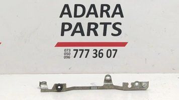 Кронштейн декоративной накладки двигателя (мотора) Subaru Outback 2015-2017 (B15) 14032AA160 1024362 фото