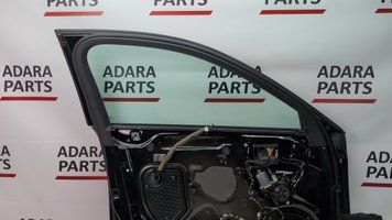 Скло дверей передньої лівої Audi A3 2013-2016 (8V) 8V5845201 1081334 фото